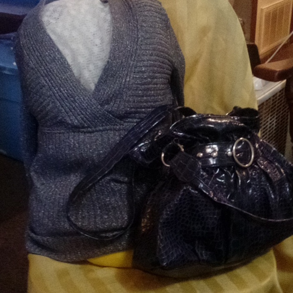 Bag n sweater